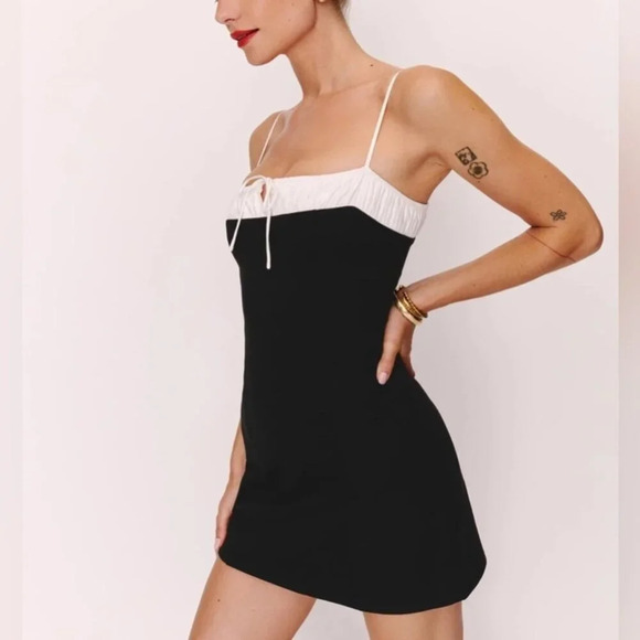 NEW Reformation Sadie Knit Mini Body-con Dress White Black  Contrast | size S - Picture 2 of 10